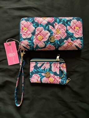 Simply Southern Teal Floral Zip Wristlet and Card Pouch